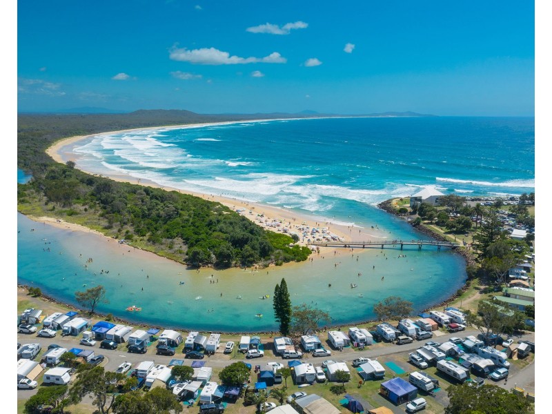 11 Noongah Terrace, Crescent Head NSW 2440