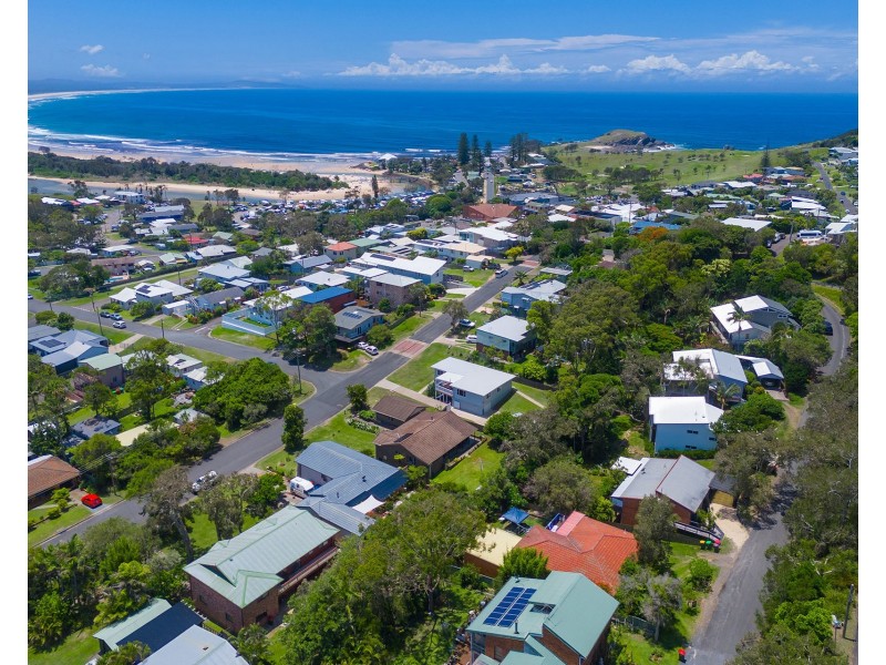 11 Noongah Terrace, Crescent Head NSW 2440