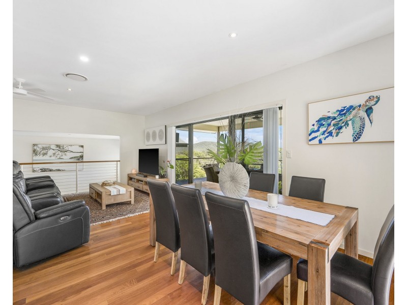 5 William Bailey Place, Crescent Head NSW 2440