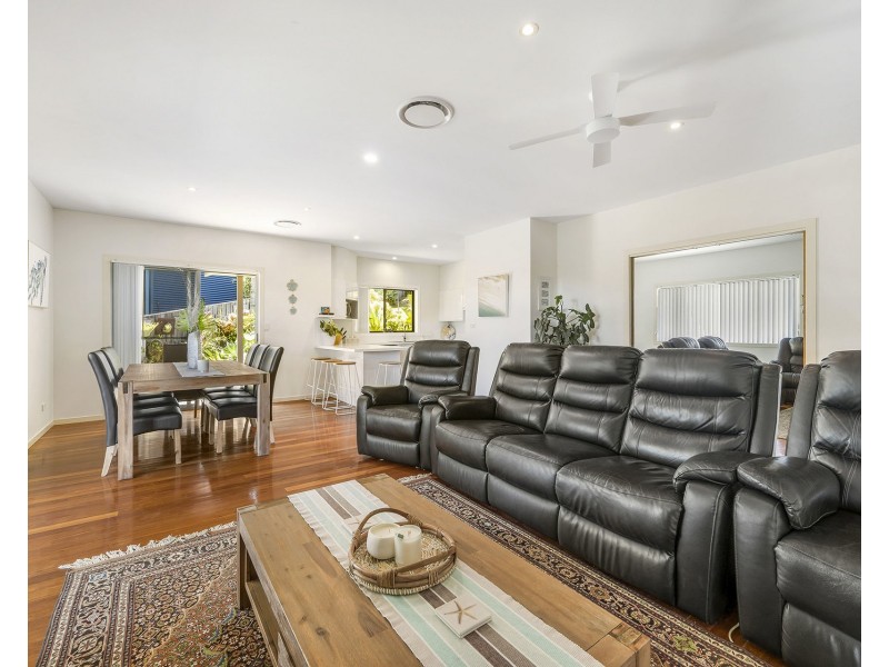 5 William Bailey Place, Crescent Head NSW 2440