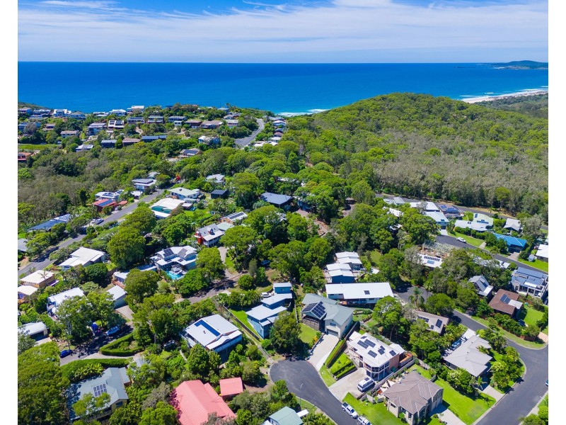 5 William Bailey Place, Crescent Head NSW 2440