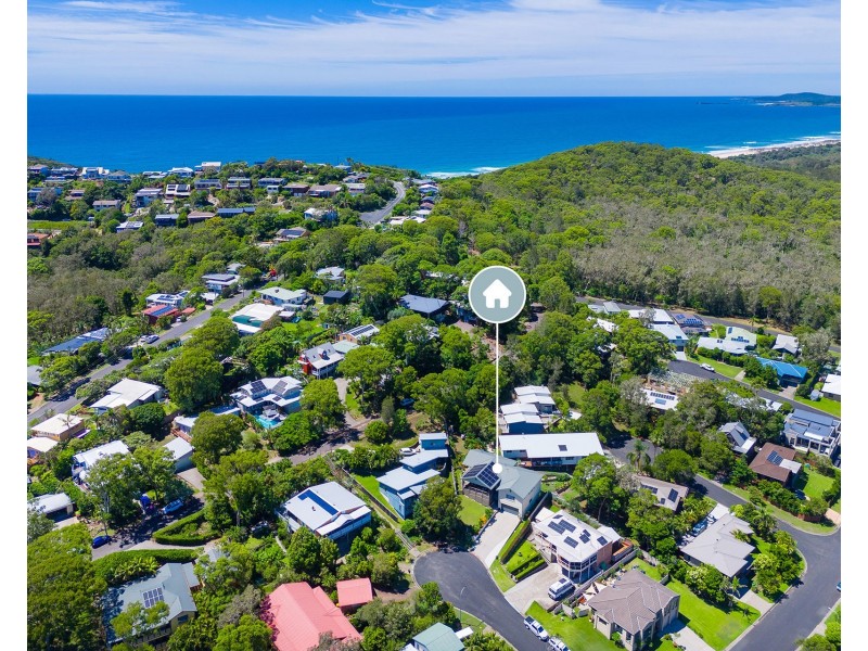 5 William Bailey Place, Crescent Head NSW 2440