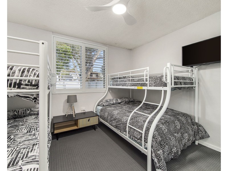 2/1 Main Street, Crescent Head NSW 2440