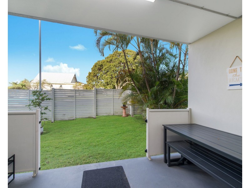 2/1 Main Street, Crescent Head NSW 2440