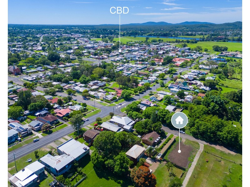 4 Wide Street, West Kempsey NSW 2440