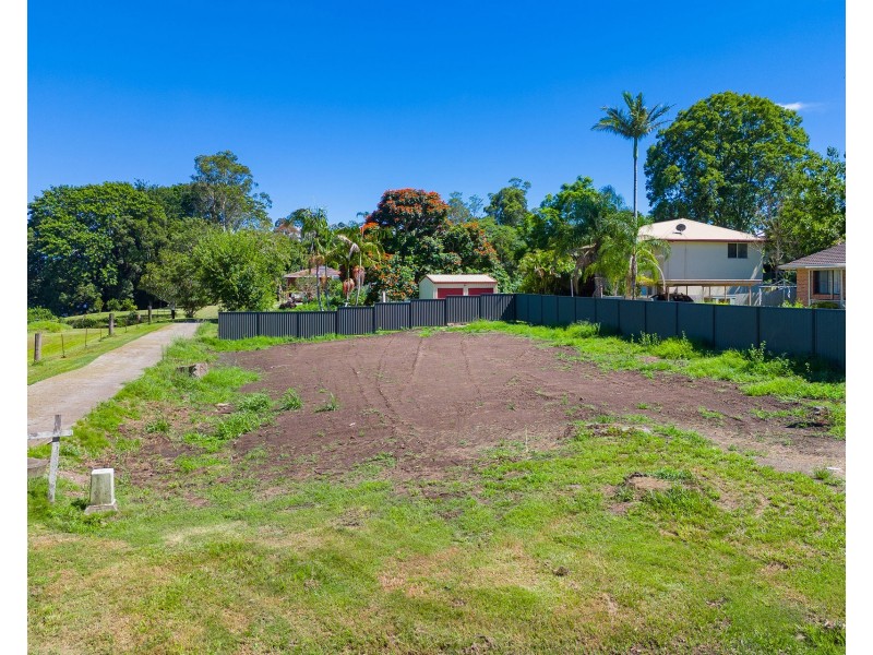 4 Wide Street, West Kempsey NSW 2440
