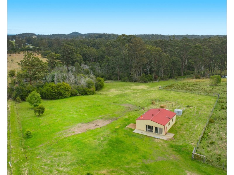 106 Ravenswood Road, Kundabung NSW 2441