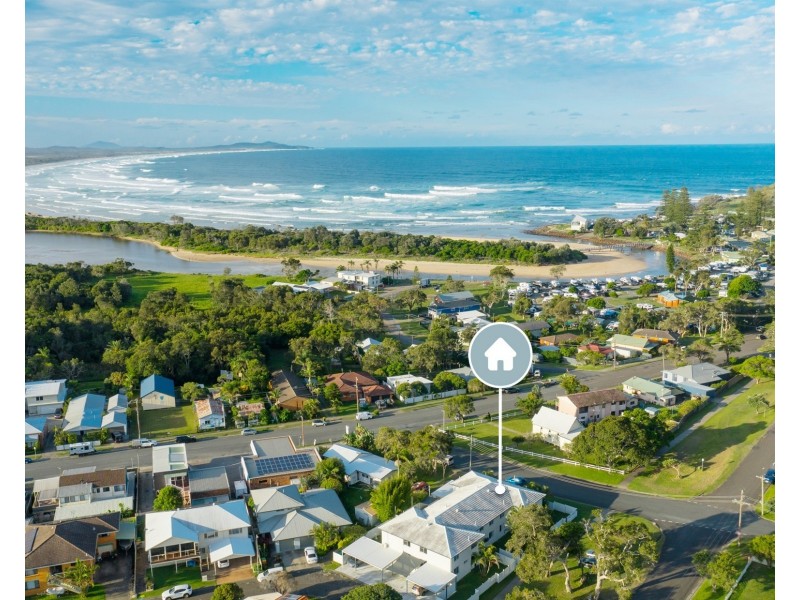 8/1 Main Street, Crescent Head NSW 2440