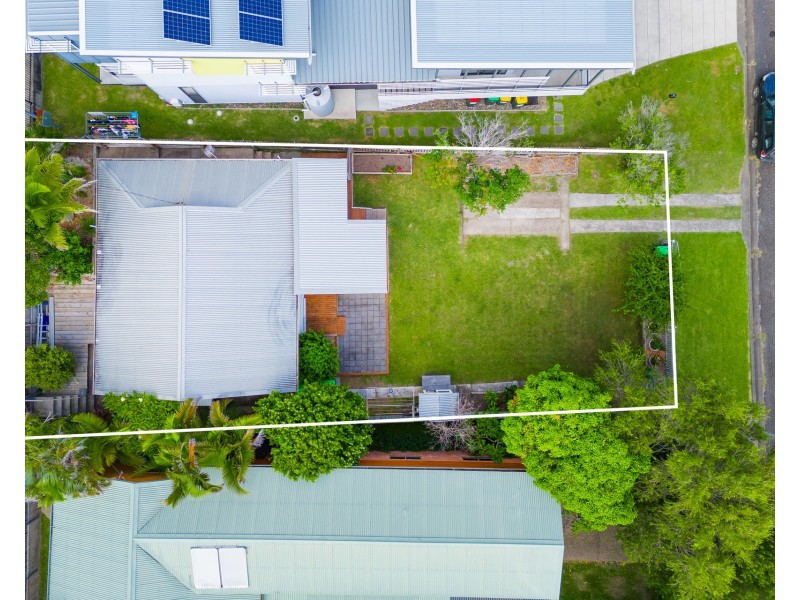 14 May Street, Crescent Head NSW 2440