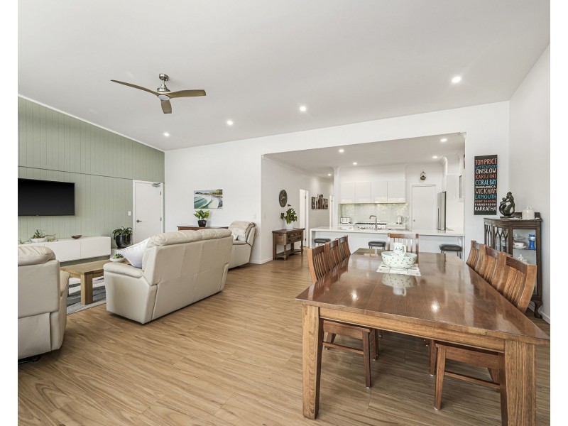 14A Main Street, Crescent Head NSW 2440