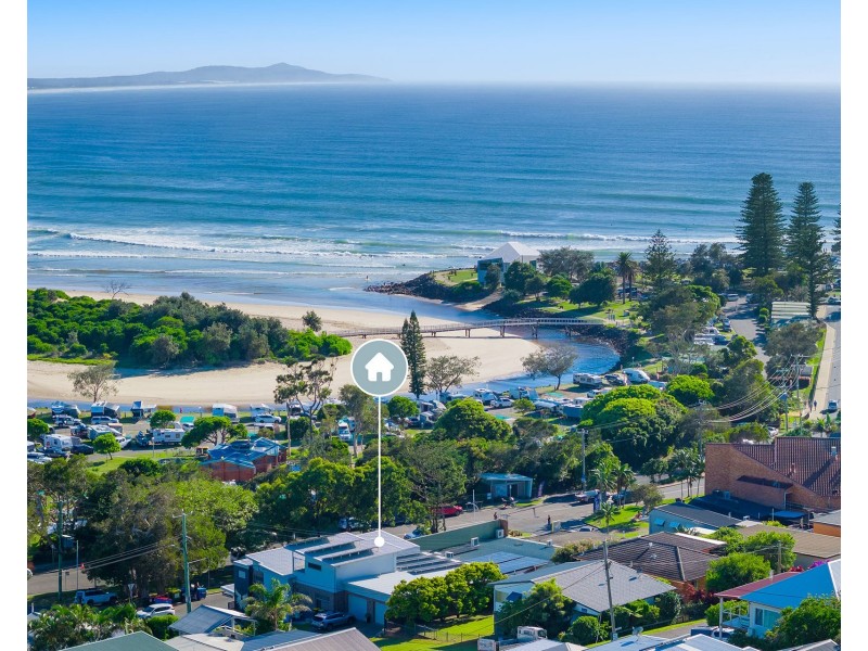 14A Main Street, Crescent Head NSW 2440