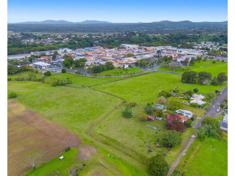 19-27 Regent Street, Kempsey NSW 2440