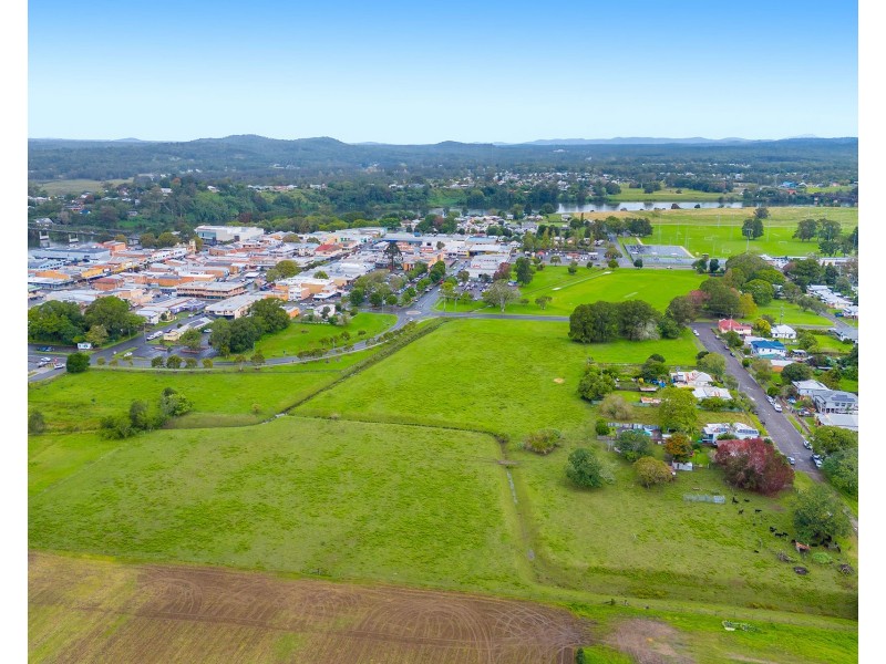 19-27 Regent Street, Kempsey NSW 2440