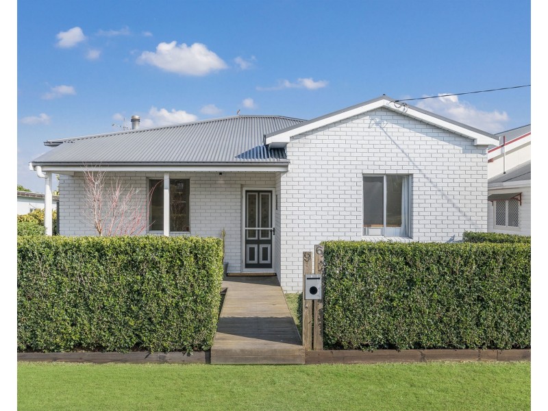 96 Kemp Street, West Kempsey NSW 2440