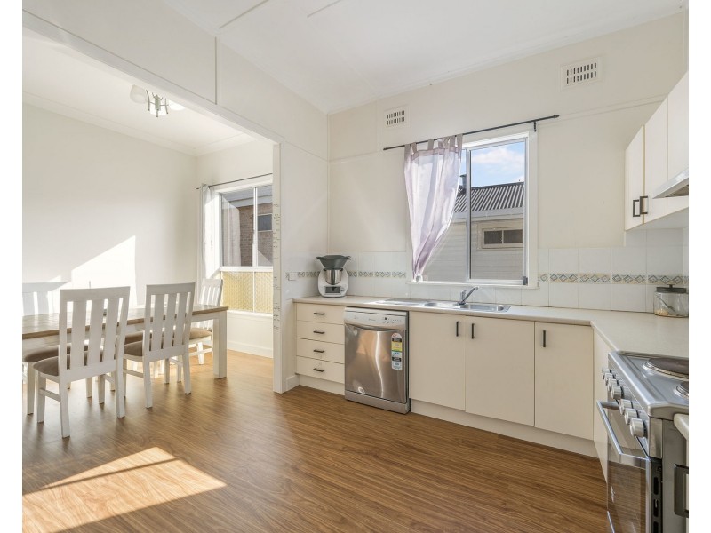 96 Kemp Street, West Kempsey NSW 2440