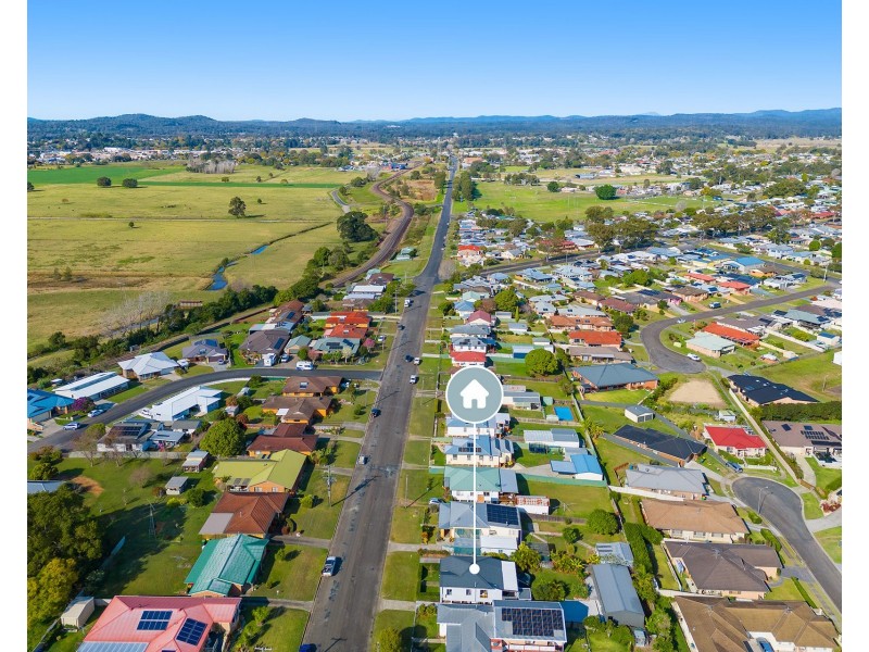 96 Kemp Street, West Kempsey NSW 2440