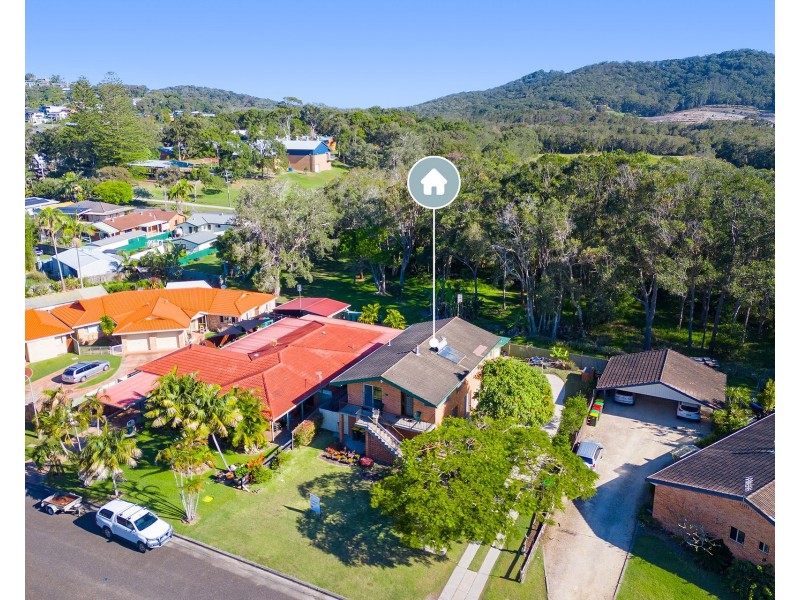 3 Allman Place, Crescent Head NSW 2440