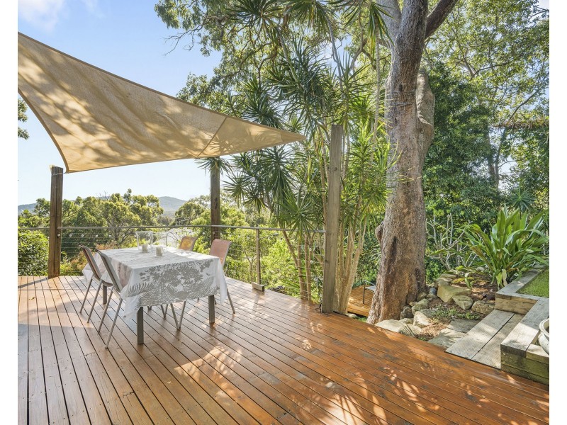 4 Terence Brassell Place, Crescent Head NSW 2440