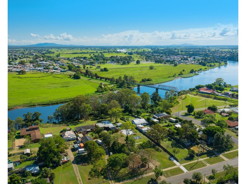 18 West Street, South Kempsey NSW 2440