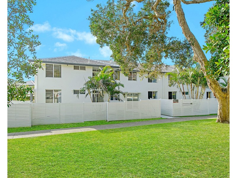 3/1 Main Street, Crescent Head NSW 2440