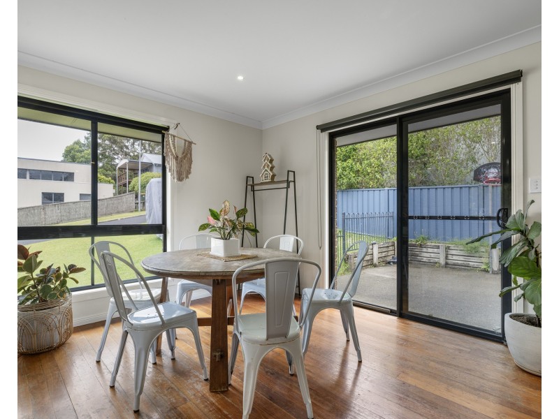 12 Charles Parry Street, Crescent Head NSW 2440