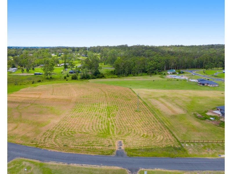 42 Massie Place, Dondingalong NSW 2440