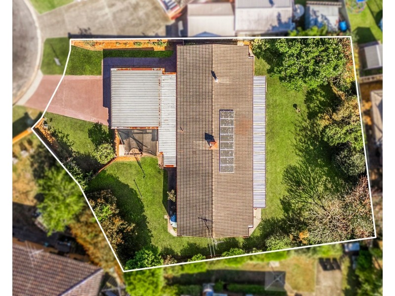 5 Ronald Robinson Place, East Kempsey NSW 2440