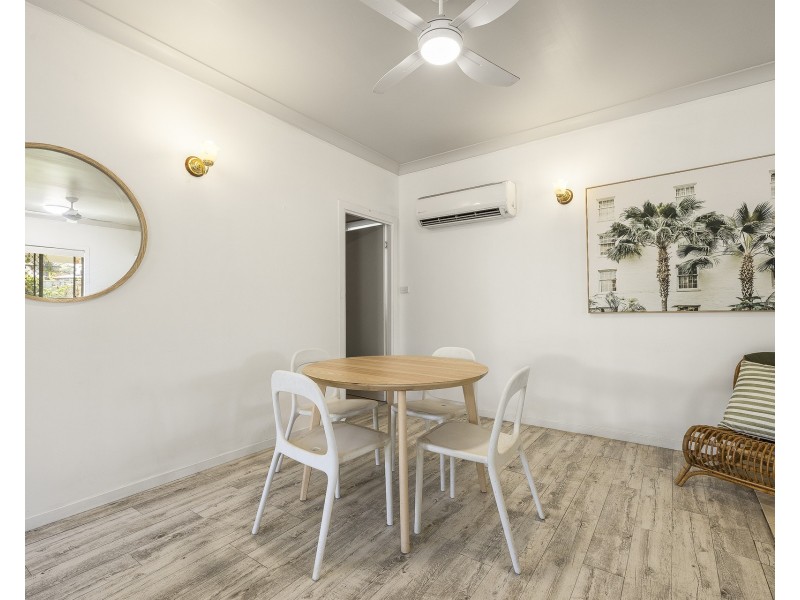 11 Walker Street, Crescent Head NSW 2440