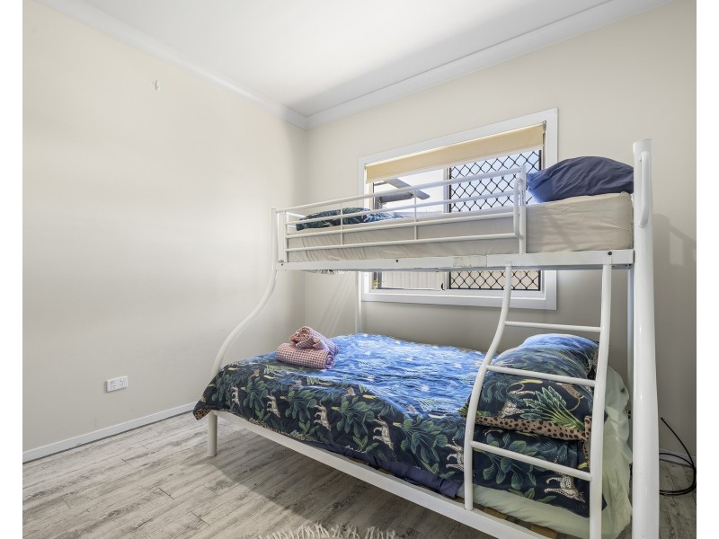 11 Walker Street, Crescent Head NSW 2440