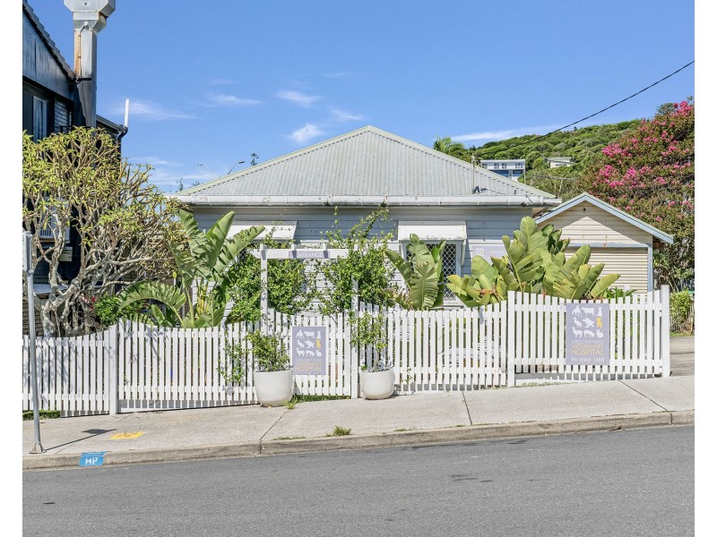 6 East Street, Crescent Head NSW 2440
