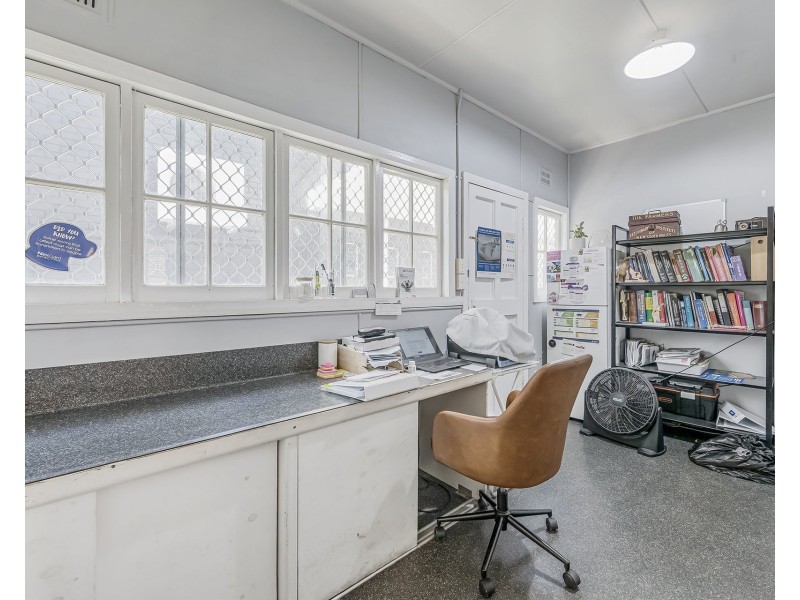 6 East Street, Crescent Head NSW 2440