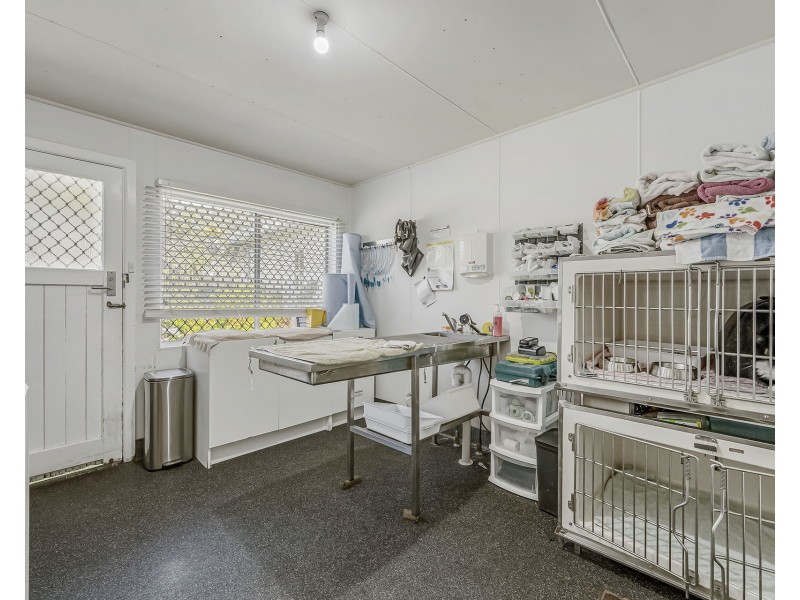 6 East Street, Crescent Head NSW 2440