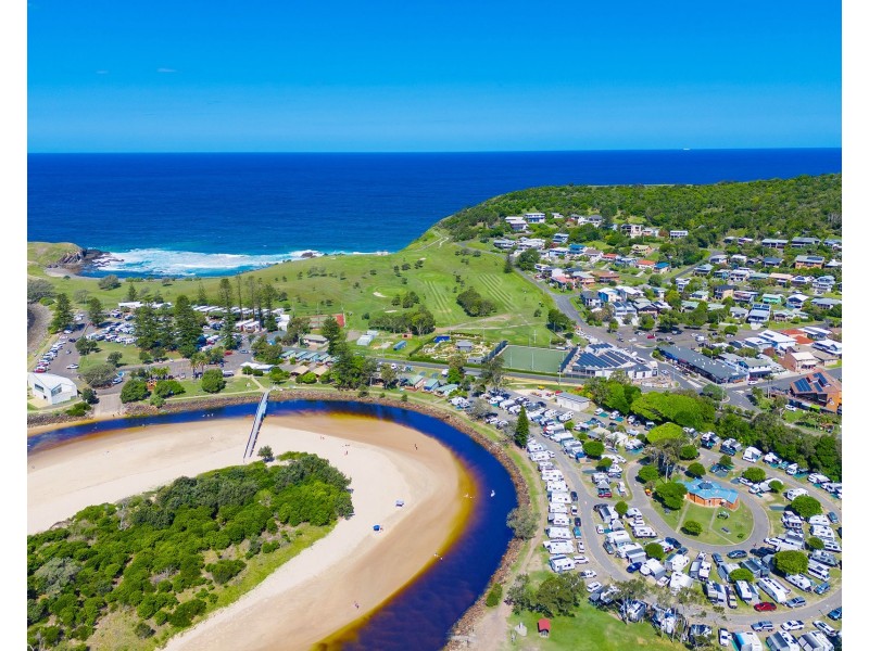 6 East Street, Crescent Head NSW 2440