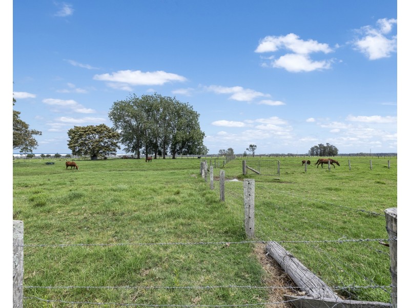 83 Sutherlands Lane, Bellimbopinni NSW 2440