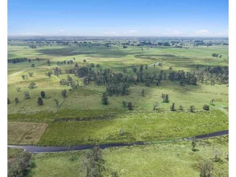 83 Sutherlands Lane, Bellimbopinni NSW 2440