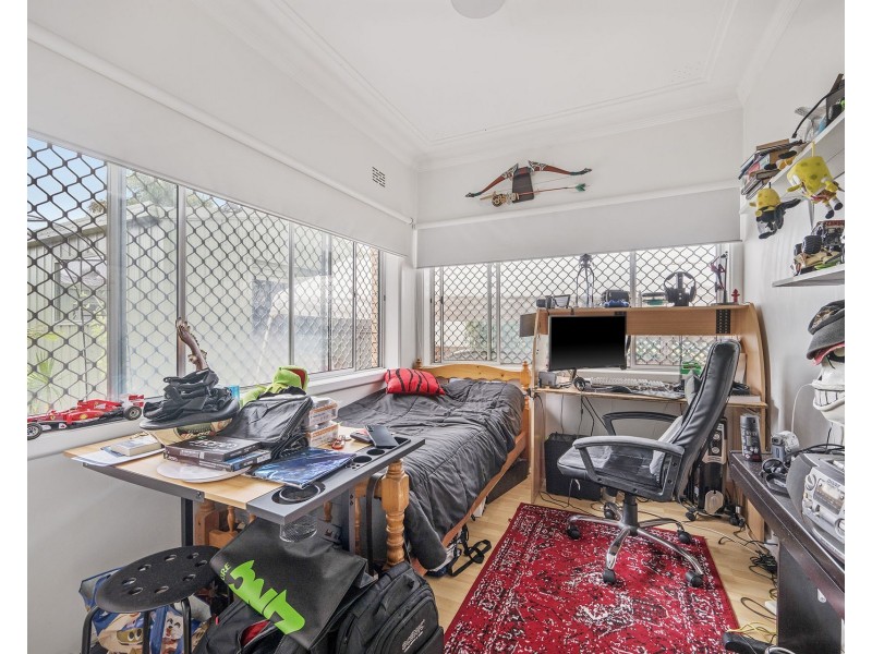 12 Elrington Avenue, West Kempsey NSW 2440