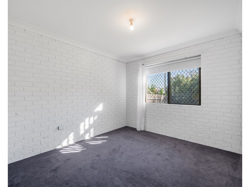 27 Hodgson Street, Crescent Head NSW 2440