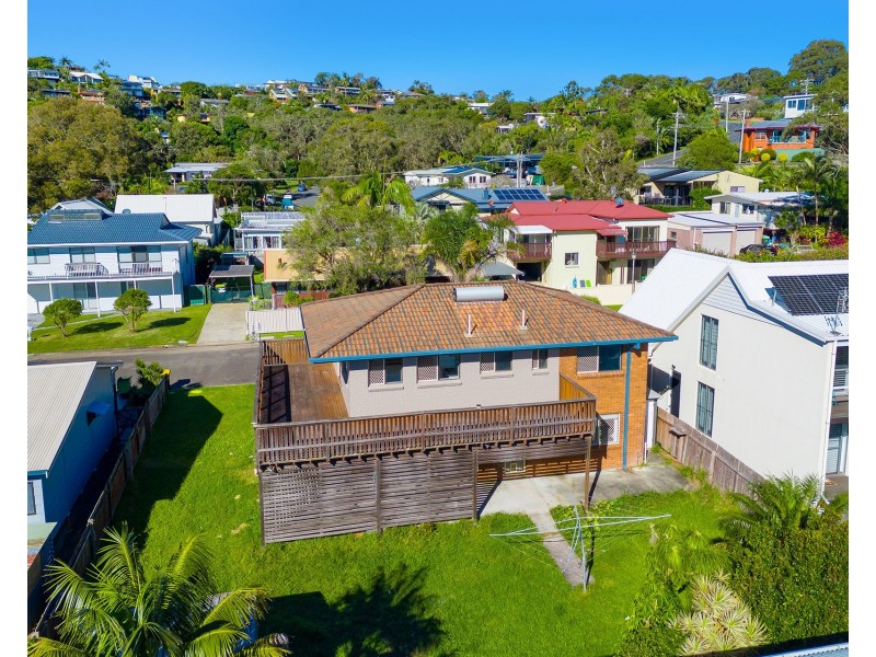 27 Hodgson Street, Crescent Head NSW 2440