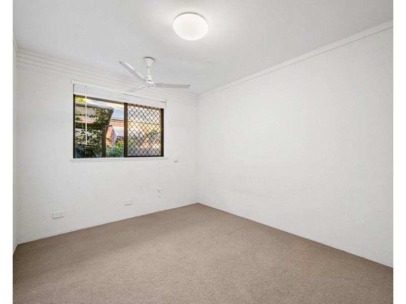 1 Lake Street, Crescent Head NSW 2440