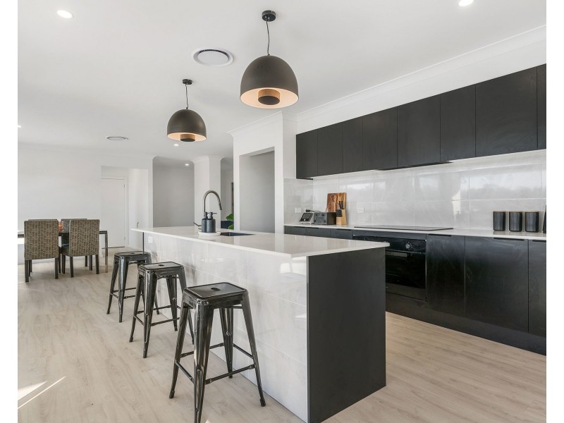 56 Massie Place, Dondingalong NSW 2440