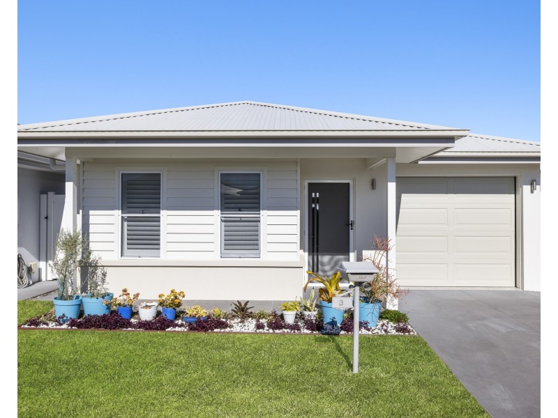 3 Oakmont Drive, South West Rocks NSW 2431