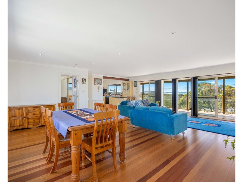 3 High Street, Crescent Head NSW 2440