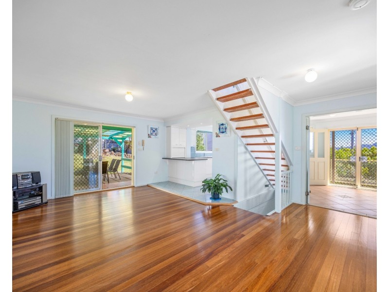 3 High Street, Crescent Head NSW 2440