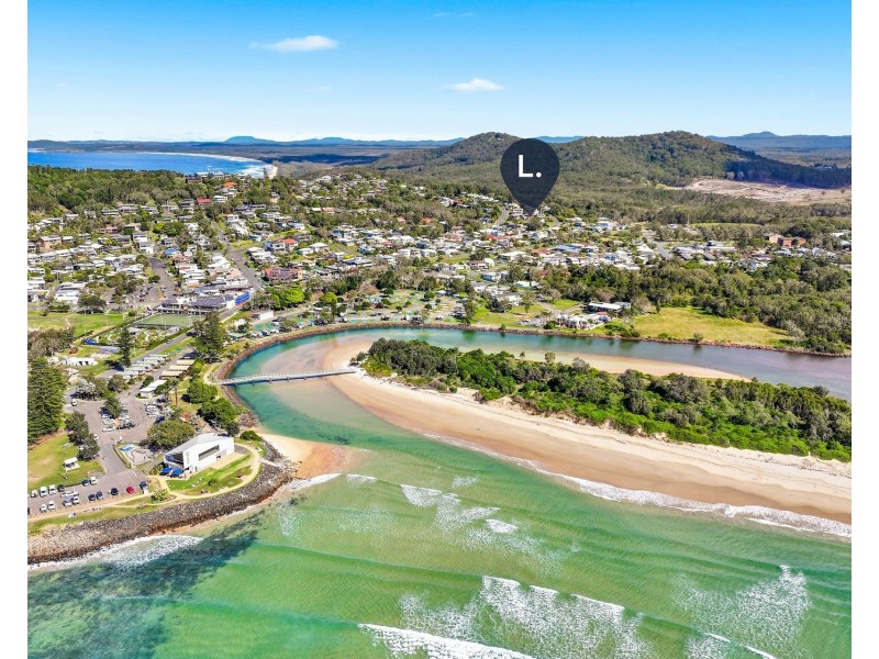 3 High Street, Crescent Head NSW 2440