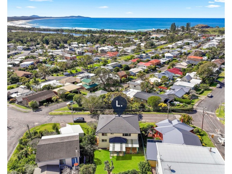 3 High Street, Crescent Head NSW 2440