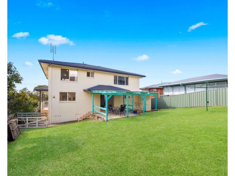 3 High Street, Crescent Head NSW 2440