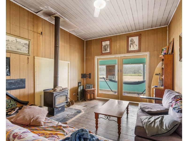 518 Maria River Road, Crescent Head NSW 2440