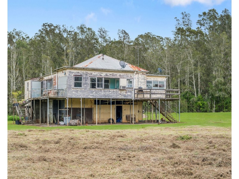 518 Maria River Road, Crescent Head NSW 2440