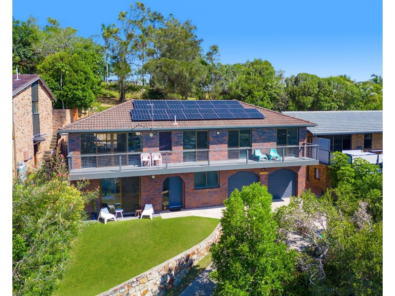 27 Comara Terrace, Crescent Head NSW 2440