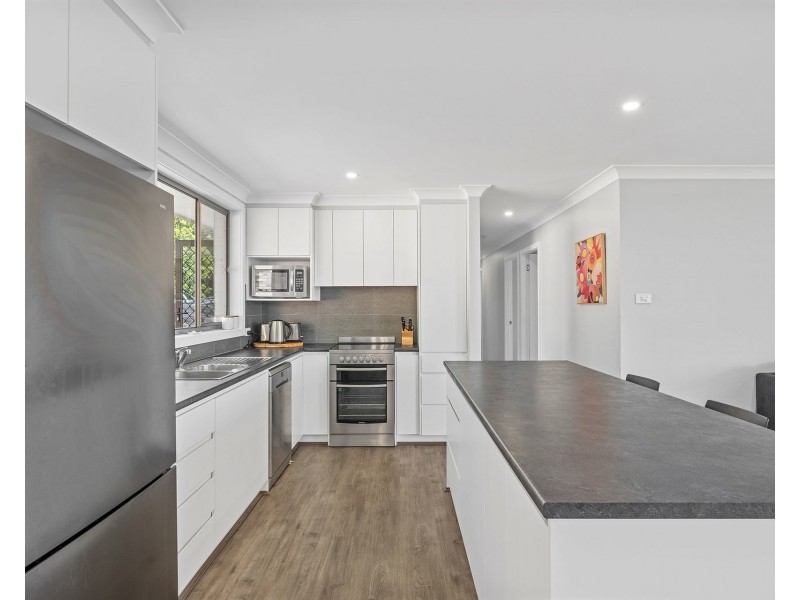 27 Comara Terrace, Crescent Head NSW 2440